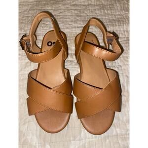 Girls So wedge sandals sz 1 medium cognac